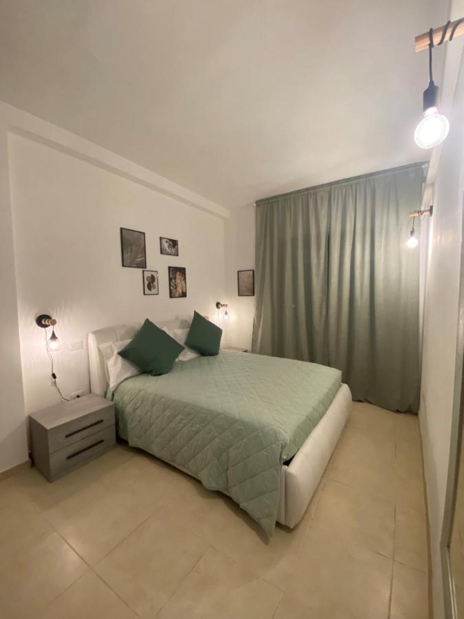 Civico 107 - Apartment With Private Parking Quartu SantʼElena Exteriör bild
